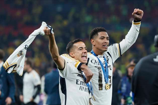 Borussia Dortmund v Real Madrid CF - UEFA Champions League Final 2023 24 Lucas Vazquez and Jude Bellingham of Real Madrid CF celebrates after winning the UEFA Champions League 2023 24 final match between Borussia Dortmund and Real Madrid CF at Wembley Stadium on June 1, 2024 in London, England. London Wembley Stadium England United Kingdom Copyright: xRichardxSellers Sportsphoto APLx 14039638