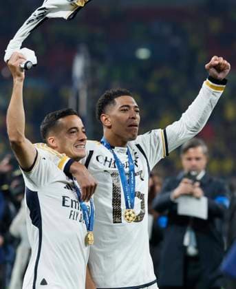 Borussia Dortmund v Real Madrid CF - UEFA Champions League Final 2023 24 Lucas Vazquez and Jude Bellingham of Real Madrid CF celebrates after winning the UEFA Champions League 2023 24 final match between Borussia Dortmund and Real Madrid CF at Wembley Stadium on June 1, 2024 in London, England. London Wembley Stadium England United Kingdom Copyright: xRichardxSellers Sportsphoto APLx 14039640