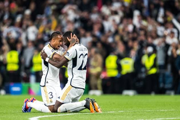 240601 Eder Militao and Antonio Rudiger of Real Madrid celebrate after the UEFA Champions League final between Dortmund and Real Madrid on June 1, 2024 in London Photo Petter Arvidson BILDBYRAN kod PA PA0818 fotboll football soccer fotball champions league final dortmund real madrid bbeng bbauto jubel  Copyright: PETTERxARVIDSON BB240601PA221
