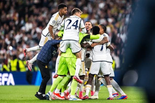 240601 Players of Real Madrid celebrates after the UEFA Champions League final between Dortmund and Real Madrid on June 1, 2024 in London Photo Petter Arvidson BILDBYRAN kod PA PA0818 fotboll football soccer fotball champions league final dortmund real madrid bbeng jubel  Copyright: PETTERxARVIDSON BB240601PA222