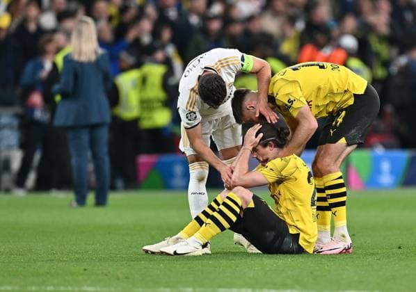 01 06 2024, xfux, Football UEFA Champions League Final 2024, Borussia Dortmund Real Madrid, emspor, v l Nacho Real Madrid , Marcel Sabitzer Borussia Dortmund , Niclas Füllkrug Borussia Dortmund enttaeuscht, enttaeuscht Blickend, dissapointed DFL DFB REGULATIONS PROHIBIT ANY USE OF PHOTOGRAPHS as IMAGE SEQUENCES and or QUASI VIDEO London