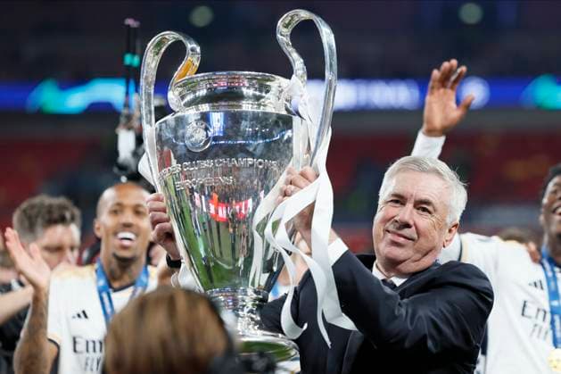 Borussia Dortmund v Real Madrid CF - UEFA Champions League Final 2023 24 Carlo Ancelotti Head Coach of Real Madrid CF celebrates with Europeran Cup after winning the UEFA Champions League 2023 24 final match between Borussia Dortmund and Real Madrid CF at Wembley Stadium on June 1, 2024 in London, England. London Wembley Stadium England United Kingdom Copyright: xRichardxSellers Sportsphoto APLx 14039656
