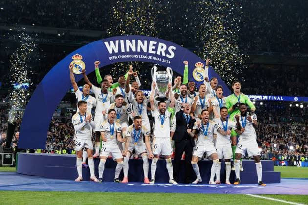 Team of Real Madrid celebrates during during Champions League 2024 final game between Borussia Dortmund and Real Madrid at Wembley Stadium, London, United Kingdom (Maciej Rogowski) London Wembley Stadium United Kingdom Copyright: xMaciejxRogowskix final31052024-18