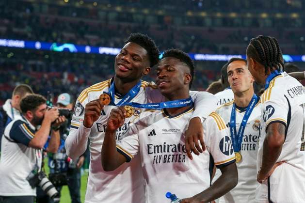 Borussia Dortmund v Real Madrid Real Madrid forward Vinicius Junior (7) celebrates winning with medal during the Borussia Dortmund v Real Madrid UEFA Champions League Final at Wembley Stadium, London, England, United Kingdom on 1 June 2024 Editorial use only. All images are copyright Every Second Media Limited. No images may be reproduced without prior permission. Copyright: xIMAGO EveryxSecondxMediax ESM-1027-0179