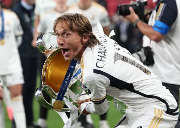 London, England, 1st June 2024. Luka Modric of Real Madrid with the Champions League Trophy during the UEFA Champions League final match at Wembley Stadium, London. Picture credit should read: David Klein Sportimage EDITORIAL USE ONLY. No use with unauthorised audio, video, data, fixture lists, club league logos or live services. Online in-match use limited to 120 images, no video emulation. No use in betting, games or single club league player publications. SPI-3169-0157