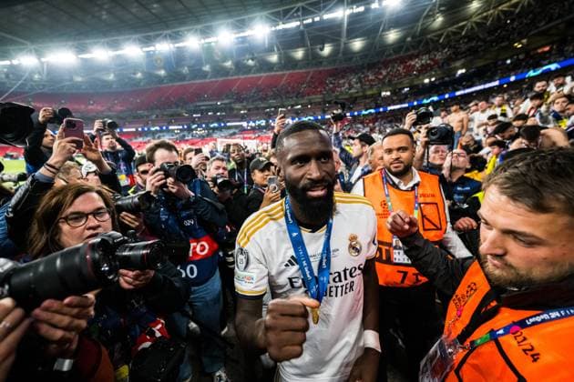 240601 Antonio Rudiger of Real Madrid celebrates after the UEFA Champions League final between Dortmund and Real Madrid on June 1, 2024 in London Photo Petter Arvidson BILDBYRAN kod PA PA0818 fotboll football soccer fotball champions league final dortmund real madrid bbeng bbauto jubel  Copyright: PETTERxARVIDSON BB240601PA285