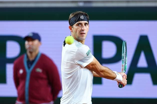 2024.06.01 Paryz Tenis French Open Roland Garros 2024 Tomas Martin Etcheverry - Casper Ruud N Z Tomas Martin Etcheverry Foto Pawel Andrachiewicz PressFocus 2024.06.01 Paris Tennis French Open Roland Garros 2024 Tomas Martin Etcheverry - Casper Ruud Tomas Martin Etcheverry Photo Pawel Andrachiewicz PressFocus NEWSPIX.PL --- Newspix.pl  20240601_PF_PA611