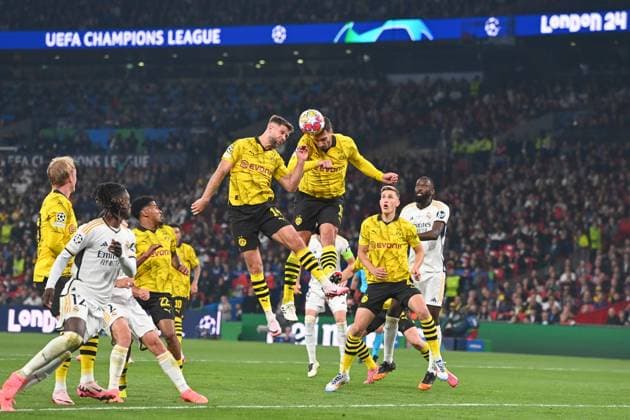 from right Antonio RUEDIGER Real Madrid , Nico SCHLOTTERBECK Borussia Dortmund , Mats HUMMELS Borussia Dortmund and Niclas FUELLKRUG Borussia Dortmund ,header,action,penalty area scene football UEFA Champions League Final Borussia Dortmund Real Madrid on 01 06 2024, Wembley Staion
