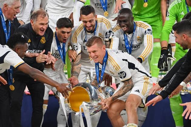 Toni KROOS Real Madrid with trophy,cup,trophy, jubilation,joy,enthusiasm,award ceremony, football UEFA Champions League final Borussia Dortmund Real Madrid on 01 06 2024, Wembley Staion