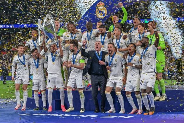 Real Madrid win the 2024 UEFA Champions League final, London, England London, England. 01st, June 2024. Dani Ceballos (19) and the players of Real Madrid can raise the trophy as winners of the 2024 UEFA Champions League final between Borussia Dortmund and Real Madrid at Wembley in London. London England  Copyright: xGonzalesxPhoto TommasoxFimianox