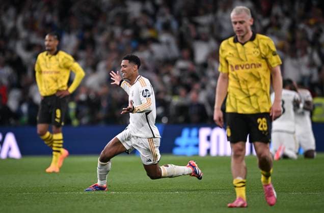Football CHL FINAL 2023 2024 Final in London 01 06 2024 Borussia Dortmund Real Madrid CHEERS Real Madrid Jude Bellingham center at the end of the match