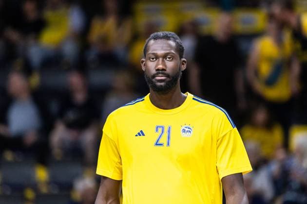easyCredit Basketball Bundesliga, BBL, season 2023 2024, men, playoffs, semi-finals, game 2, 31 05 2024, Alba Berlin Niners Chemnitz, Khalifa Koumadje Alba Berlin, No21 Copyright Alexander Trienitz