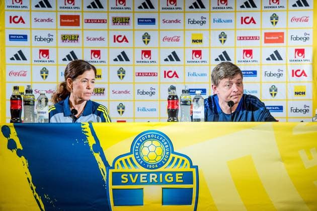 240602 Media officer Petra ThorÃ n and Head coach Jon Dahl Tomasson of the Swedish national football team at a press conference on June 2, 2024 in Malmö Photo Christian Örnberg BILDBYRAN COP 166 CO0418 fotboll football soccer fotball landskamp presskonferens press conference sverige sweden sverige a bbeng  Copyright: CHRISTIANxÖRNBERG BB240602CO003