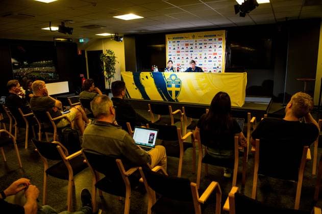 240602 Media officer Petra ThorÃ n and Head coach Jon Dahl Tomasson of the Swedish national football team at a press conference on June 2, 2024 in Malmö Photo Christian Örnberg BILDBYRAN COP 166 CO0418 fotboll football soccer fotball landskamp presskonferens press conference sverige sweden sverige a bbeng  Copyright: CHRISTIANxÖRNBERG BB240602CO014