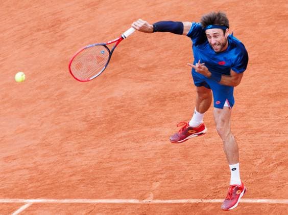 Belgian Sander Gille pictured in action during a tennis match between Belgian pair Gille Vliegen and Australian-Russian pair Peers Safiullin, in the second round of the men s doubles, at the Roland Garros French Open tennis tournament, in Paris, France, Sunday 02 June 2024. This year s tournament takes place from 26 May to 09 June. BENOITxDOPPAGNE  x93832515x