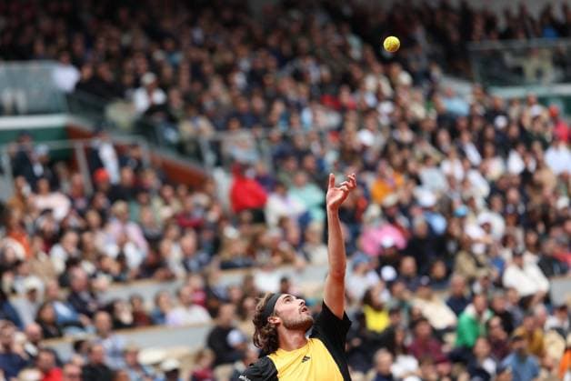 ROLAND GARROS PHOTOPQR LE PARISIEN Le Parisien Arnaud Journois ; PARIS ; 02 06 2024 ; TENNIS , ROLAND GARROS 2024 , 02 06 2024 Stefanos Tsitsipas vs Matteo Arnaldi PHOTO LE PARISIEN ARNAUD JOURNOIS June 2nd 2024 Roland Garros french open PARIS France  Copyright: xPHOTOPQR LExPARISIEN MAXPPPxLexParisienx xArnaudxJournoisx 20240602LPA2555 20240602LPA2555