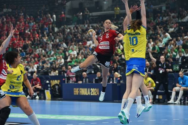 June 2, 2024, Budapest, Budapest, Hungary: REISTAD HENNY ELLA of Team Esbjerg on the 3rd placement match between Team Esbjerg and Metz Handball on the second day of the EHF Champions league Final4 Woman in Budapest on the 2nd of July. Budapest Hungary - ZUMAs291 20240602_zip_s291_004 Copyright: xBalintxSzentgallayx