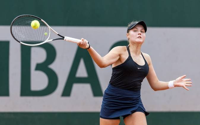2024 French Open - Day 8 Monika Stankiewicz is participating in Roland Garros 2024 in Paris, France, on June 02, 2024. Paris France  Copyright: xFotoxOlimpikx originalFilename:jastrzebowski-frenchop240602_npiNS.jpg
