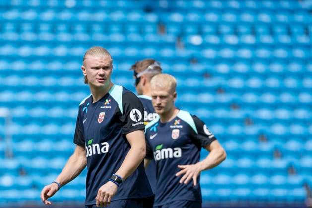 A national football team Oslo 20240602 Erling Braut Haaland during the mens national teams training session at Ullevaal Stadium on Sunday ahead of the international matches against Kosovo and Denmark Photo Frederik Ringnes NTB Oslo Norway EDITORIAL USE ONLY RESTRICTED USE FOR BETTING COMPANIES  Copyright: xFrederikxRingnesx xNTBx