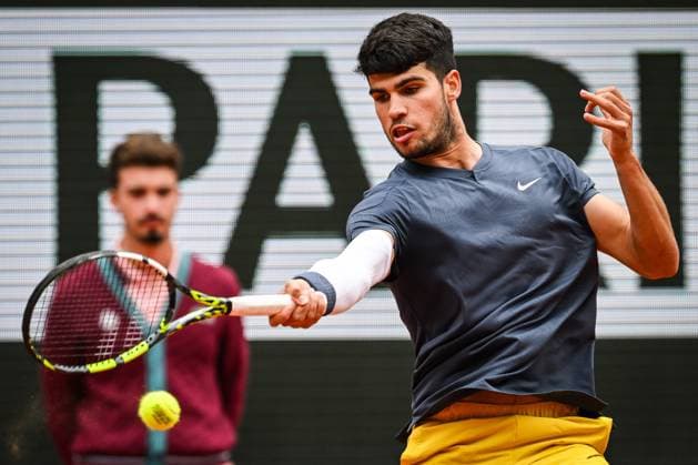 June 2, 2024, Paris, France, France: Carlos ALCARAZ of Spain during the eight day of Roland-Garros 2024, French Open 2024, Grand Slam tennis tournament at the Roland-Garros Stadium on June 02, 2024 in Paris, France. Paris France - ZUMAm308 20240602_zsp_m308_001 Copyright: xMatthieuxMirvillex