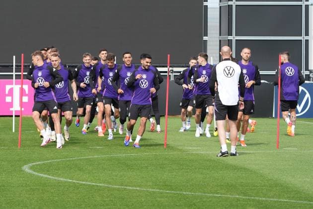 Team warming up Herzo Base 02 06 2024 Training Germany, Home Ground World of Adidas, Herzogenaurach