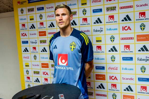 240602 Carl Starfelt of Sweden after a training session on June 2, 2024 in Malmö Photo Christian Örnberg BILDBYRAN COP 166 CO0420 fotboll football soccer fotball landskamp träning practice training sverige sweden sverige a bbeng  Copyright: CHRISTIANxÖRNBERG BB240602CO038