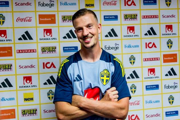 240602 Simon Olsson of Sweden after a training session on June 2, 2024 in Malmö Photo Christian Örnberg BILDBYRAN COP 166 CO0420 fotboll football soccer fotball landskamp träning practice training sverige sweden sverige a bbeng  Copyright: CHRISTIANxÖRNBERG BB240602CO043