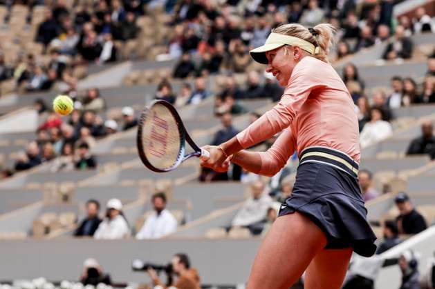 TENNIS - French Open 2024 PARIS,FRANCE,02.JUN.24 - TENNIS - WTA, Tennis Damen Tour, French Open, Roland Garros, Grand Slam. Image shows Anastasia Potapova ( ).  GEPAxpictures xPatrickxSteiner
