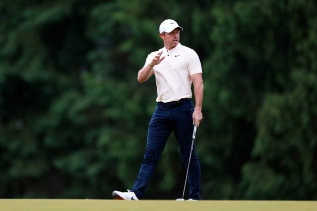RBC Canadian Open Rory McIlroy of Northern Ireland acknowledges the fans on the 1st green to the tee during the final round of the RBC Canadian Open at Hamilton Golf & Country Club in Ancaster, Ontario, Canada, on Sunday, June 2, 2024. Ancaster Ontario United States  Copyright: xAmyxLemusx originalFilename:lemus-rbccanad240602_npp8Y.jpg