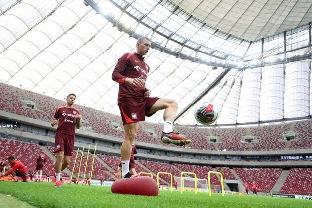 WARSZAWA 02.06.2024 TRENIG REPREZENTACJI POLSKI--- POLISH FOOTBALL national team, Nationalteam TRAINING SESSION IN WARSAW JAN BEDNAREK JAKUB PIOTROWSKI FOT. PIOTR KUCZA FOTOPYK NEWSPIX.PL --- Newspix.pl  240602PYK1012