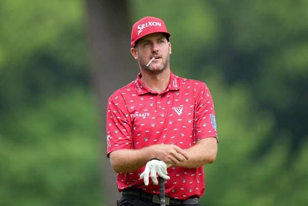 June 2, 2024, Hamilton, On, CANADA: Taylor Pendrith, of Richmond Hill, Ont., holds a tee in his mouth prior to teeing off during the final round of the Canadian Open in Hamilton, Ont., Sunday, June 2, 2024. Canada News - June 2, 2024  - ZUMAc35_ 20240602_zaf_c35_004 Copyright: xNathanxDenettex