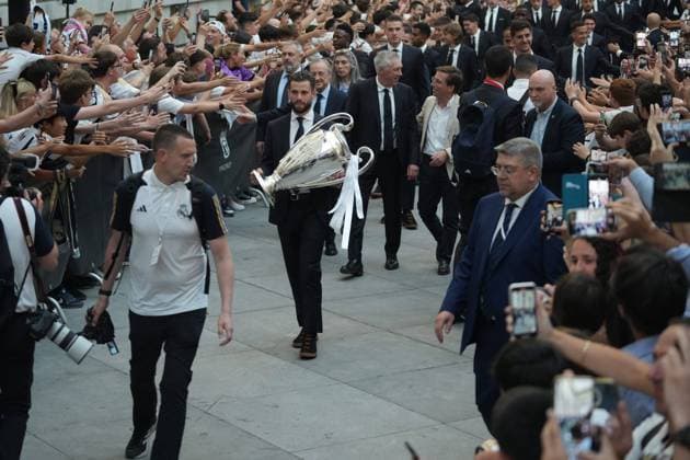 Real Madrid players during the celebration of Real Madrid football club s 15th Cahampion League victory at the Plaza de Cibeles in Madrid. June 2 nd 2024 Cordon Press 