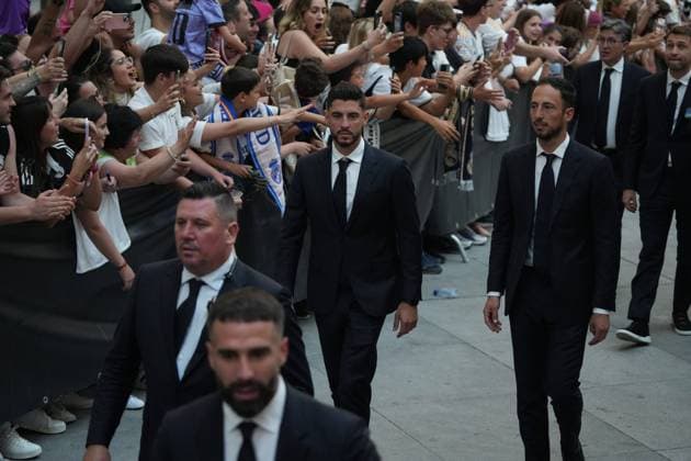 Real Madrid players during the celebration of Real Madrid football club s 15th Cahampion League victory at the Plaza de Cibeles in Madrid. June 2 nd 2024 Cordon Press 