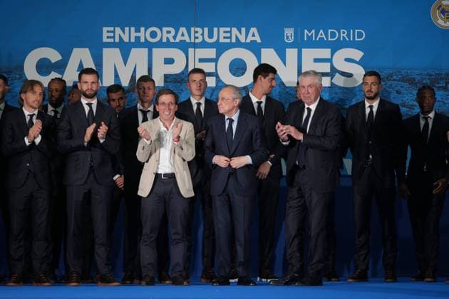 Real Madrid players during the celebration of Real Madrid football club s 15th Cahampion League victory at the Plaza de Cibeles in Madrid. June 2 nd 2024 Cordon Press 