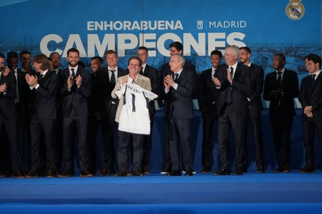 Real Madrid players during the celebration of Real Madrid football club s 15th Cahampion League victory at the Plaza de Cibeles in Madrid. June 2 nd 2024 Cordon Press 