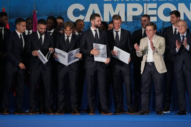 Real Madrid players during the celebration of Real Madrid football club s 15th Cahampion League victory at the Plaza de Cibeles in Madrid. June 2 nd 2024 Cordon Press 
