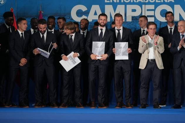 Real Madrid players during the celebration of Real Madrid football club s 15th Cahampion League victory at the Plaza de Cibeles in Madrid. June 2 nd 2024 Cordon Press 