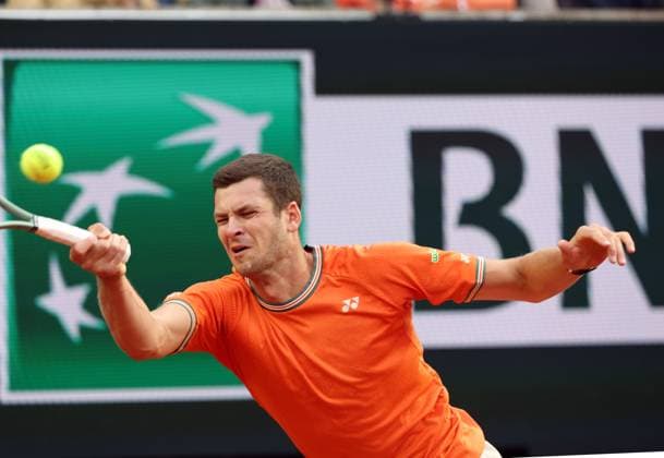 Hubert Hurkacz of Poland plays against Grigor Dimitrov of Bulgaria at the French Tennis Open in Roland Garros in Paris, France, on Sunday, June 2, 2024. Dimitrov won 7-6, 6-4, 7-6.  PAR20240602120 MAYAxVIDON-WHITE