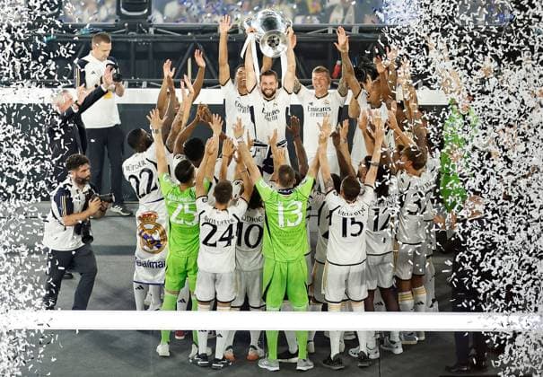 Real Madrid lift the Champions League trophy inside the Santiago BernabÃ u Stadium Real Madrid Celebrate Winning the UEFA Champions League, Madrid, Spain 02 Jun 2024  Copyright: xRubenxAlbarran Shutterstockx 14516799fa