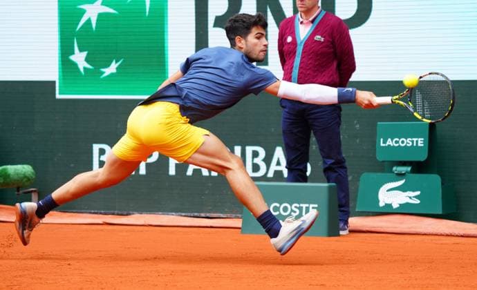 Carlos Alcaraz in fourth round action French Open Tennis, Day 8, Tennis, Roland Garros, Paris, France - 02 June 2024  Copyright: xJavierxGarcia Shutterstockx 14519127er