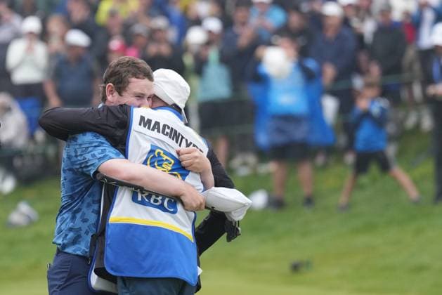 June 2, 2024, Hamilton, On, CANADA: Scotland s Robert MacIntyre celebrates with his father, Dougie MacIntyre, after winning the Canadian Open golf tournament in Hamilton on Sunday June 2, 2024. Canada News - June 2, 2024  - ZUMAc35_ 20240602_zaf_c35_106 Copyright: xNathanxDenettex