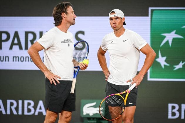 May 20, 2024, Paris, France, France: Rafael NADAL of Spain with his coach Carlos MOYA during a training session of Roland-Garros 2024, French Open 2024, Grand Slam tennis tournament at Roland-Garros Stadium on May 20, 2024 in Paris, France. Paris France - ZUMAm308 20240520_zsp_m308_119 Copyright: xMatthieuxMirvillex