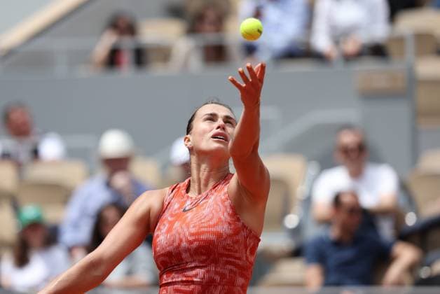 ROLAND GARROS 2024 Thierry Larret Maxppp. Tennis. Roland Garros 2024. Internationaux de France de tennis. Stade Roland Garros, Paris (75). Le 2 juin 2024. Court Philippe Chatrier : Emma NAVARRO (USA vs Aryna SABALENKA (RUS) PARIS (75) STADE ROLAND GARROS PARIS ILE DE FRANCE FRANCE  Copyright: xThierryxLarret MAXPPPxThierryxLarretx TL_20240603_0136 0492810556st