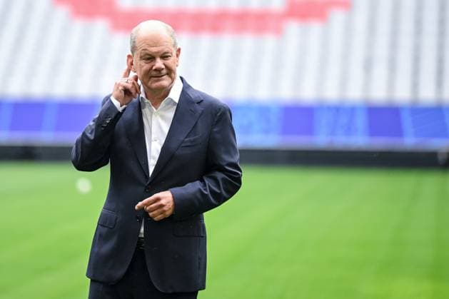03 06 2024, Munich , Germany, Fussball Arena Munich, Federal Chancellor Olaf Scholz in the Fussball Arena Muenchen UEFA EURO 2024, Federal Chancellor Olaf Scholz gestures, gestures Photo H Langer Munich Fussball Arena Munich Germany 541_SCHOLZ20240603_008 Langer-541