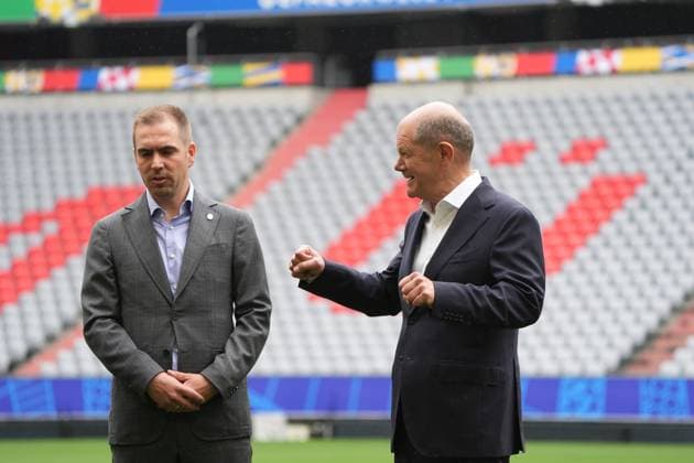 Federal Chancellor Olaf Scholz SPD with EURO 24 Tournament Director Philipp Lahm Munich 03 06 2024 Chancellor Olaf Scholz visits EM Arena Munich