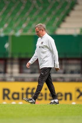 SOCCER - AUT vs SRB, test match VIENNA,AUSTRIA,03.JUN.24 - SOCCER - OEFB International Friendly, Länderspiel, Nationalmannschaft match, Austria vs Serbia, preview, training Team AUT. Image shows head coach Ralf Rangnick (AUT).  GEPAxpictures xJohannesxFriedl
