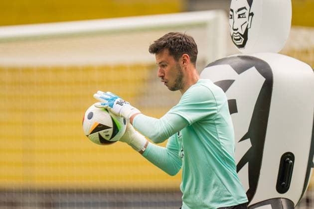 SOCCER - AUT vs SRB, test match VIENNA,AUSTRIA,03.JUN.24 - SOCCER - OEFB International Friendly, Länderspiel, Nationalmannschaft match, Austria vs Serbia, preview, training Team AUT. Image shows Heinz Lindner (AUT).  GEPAxpictures xJohannesxFriedl