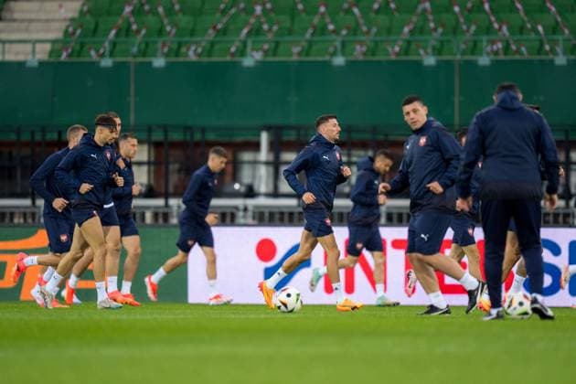 SOCCER - AUT vs SRB, test match VIENNA,AUSTRIA,03.JUN.24 - SOCCER - OEFB International Friendly, Länderspiel, Nationalmannschaft match, Austria vs Serbia, preview, training Team SRB. Image shows the team of SRB.  GEPAxpictures xJohannesxFriedl
