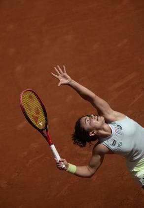 Jasmine Paolini of Italy in action French Open Tennis, Day 9, Tennis, Roland Garros, Paris, France - 03 June 2024  Copyright: xEllaxLing Shutterstockx 14519130t