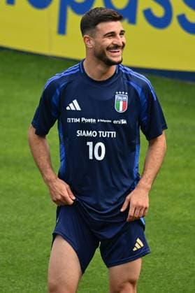 Italian player Riccardo Orsolini during Italy training session, UEFA European Football Championship in Florence, Italy, June 03 2024  Copyright: xLisaxGuglielmi IPAxSportx xipa-ax xx IPA_46789642 IPA_Agency_IPA46789642